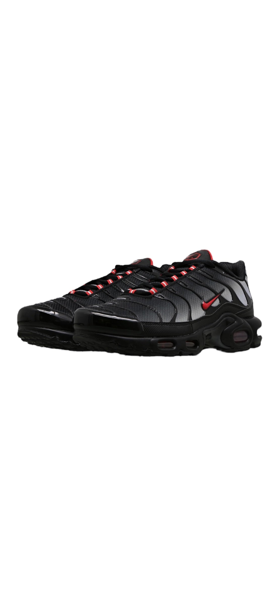 NikeAirMaxPlus

DraculaEdition

TunedAirCushioning

BlackAndRedSneakers

BoldStreetwear

GothicFashion

NikeAirComfort

SneakerHeadStyle