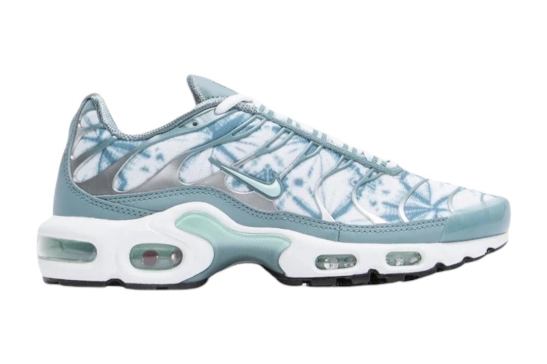 OriginsWaterway

TunedAirTechnology

StreetwearEssentials

BoldSneakerStyle

AirMaxComfort

UrbanFootwear

WaterwayInspiredSneakers